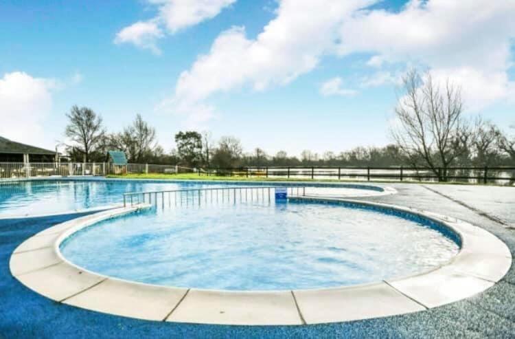 Willa Lilly Pad South Cerney Zewnętrze zdjęcie